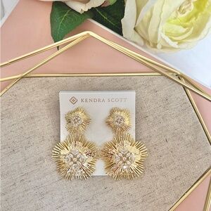 NWT Kendra Scott Dira Gold Statement Earrings in White Mix